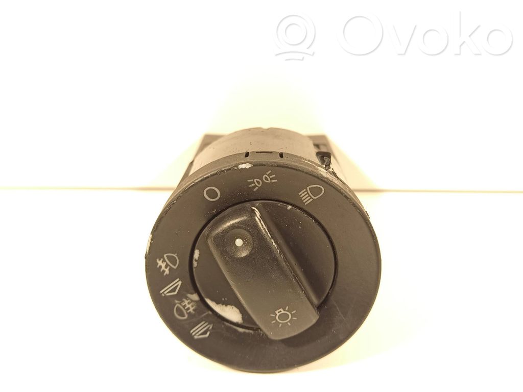 Audi A4 S4 B7 8E 8H Interruptor de luz 