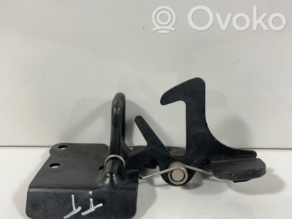 Audi TT Mk1 Engine bonnet/hood lock/catch 