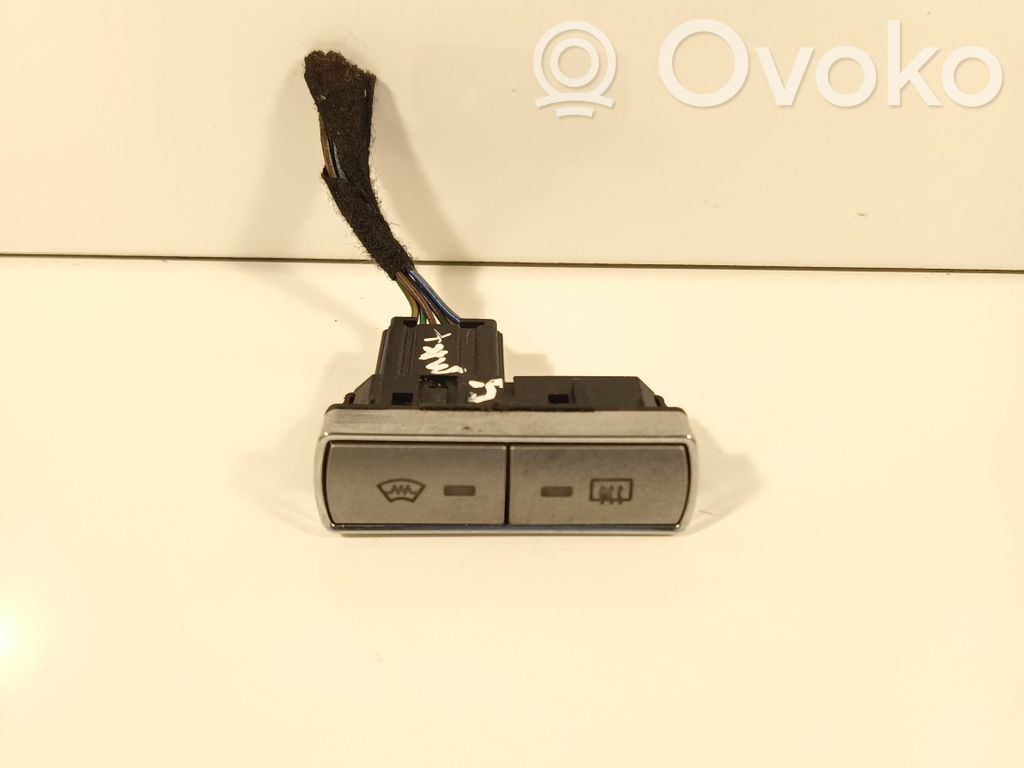 Ford S-MAX Windscreen/window heater switch 