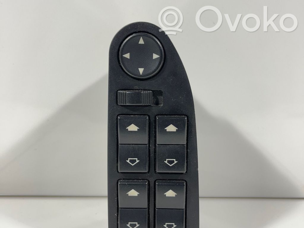 BMW 5 E39 Electric window control switch 