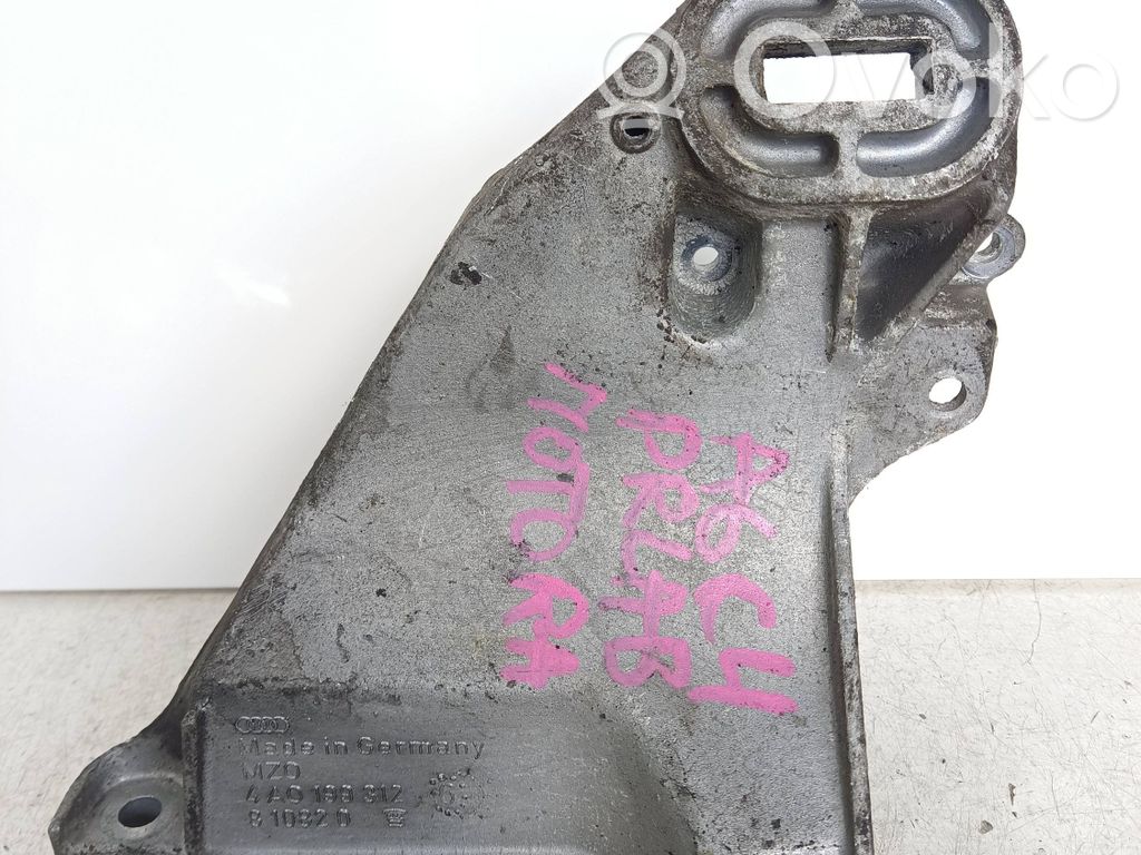 Engine mounting bracket   4A0199312,810820
