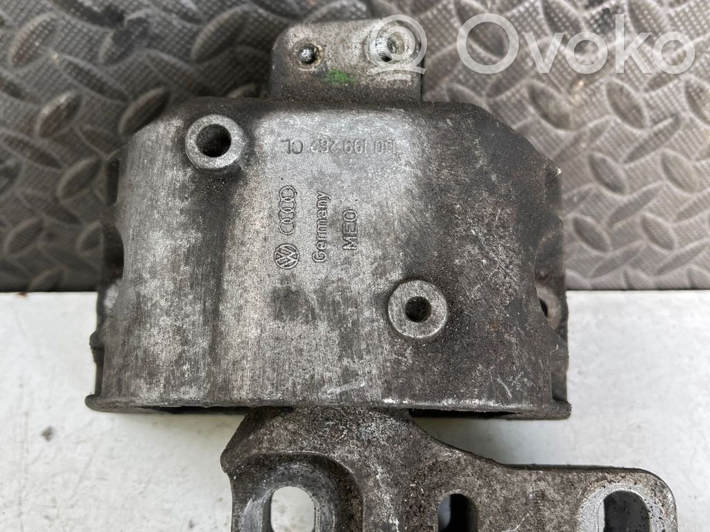 Audi TT Mk1 Engine mount bracket 