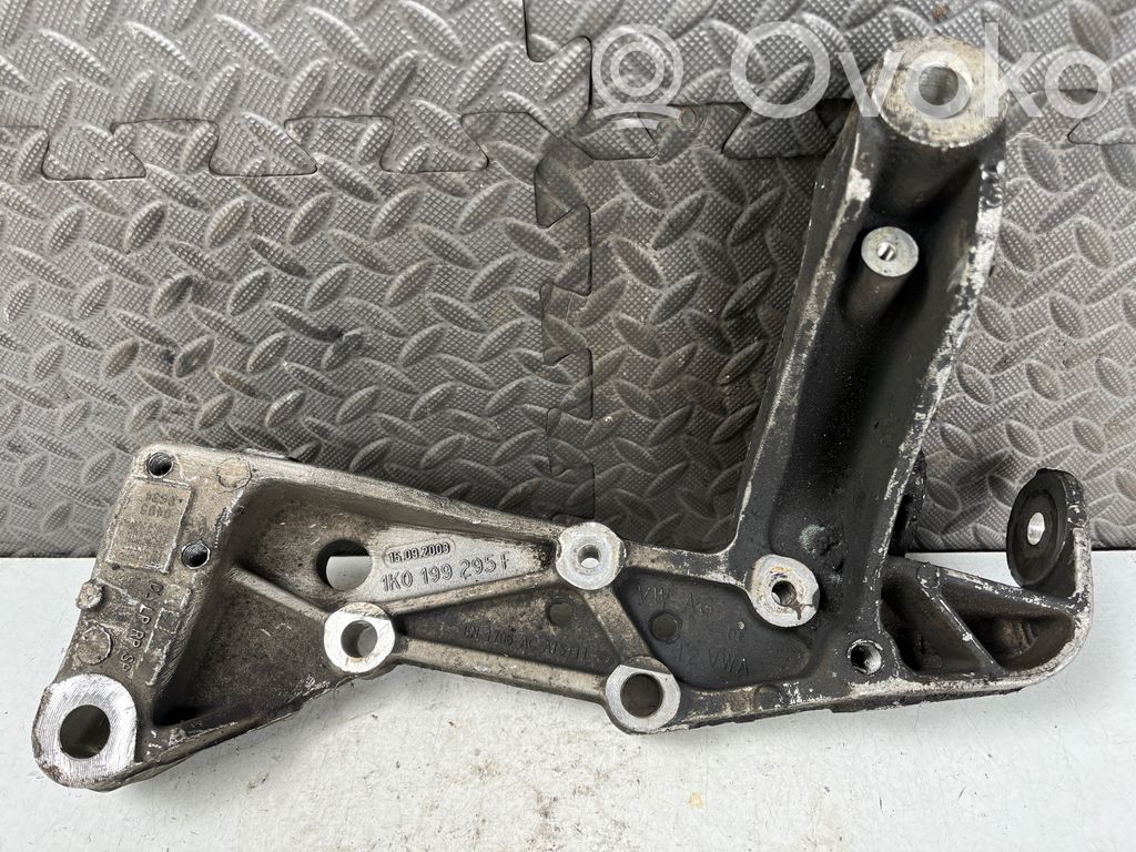 Engine mounting bracket   1K0199295F,15092003