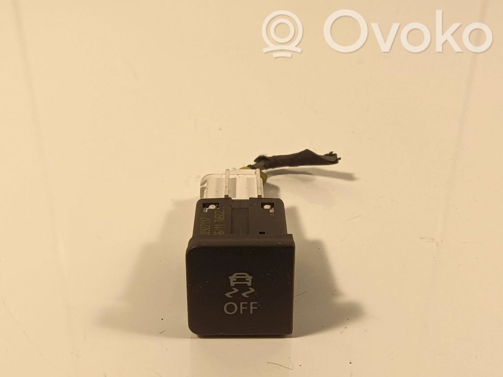 Volkswagen Golf VI ESP (stability program) switch 