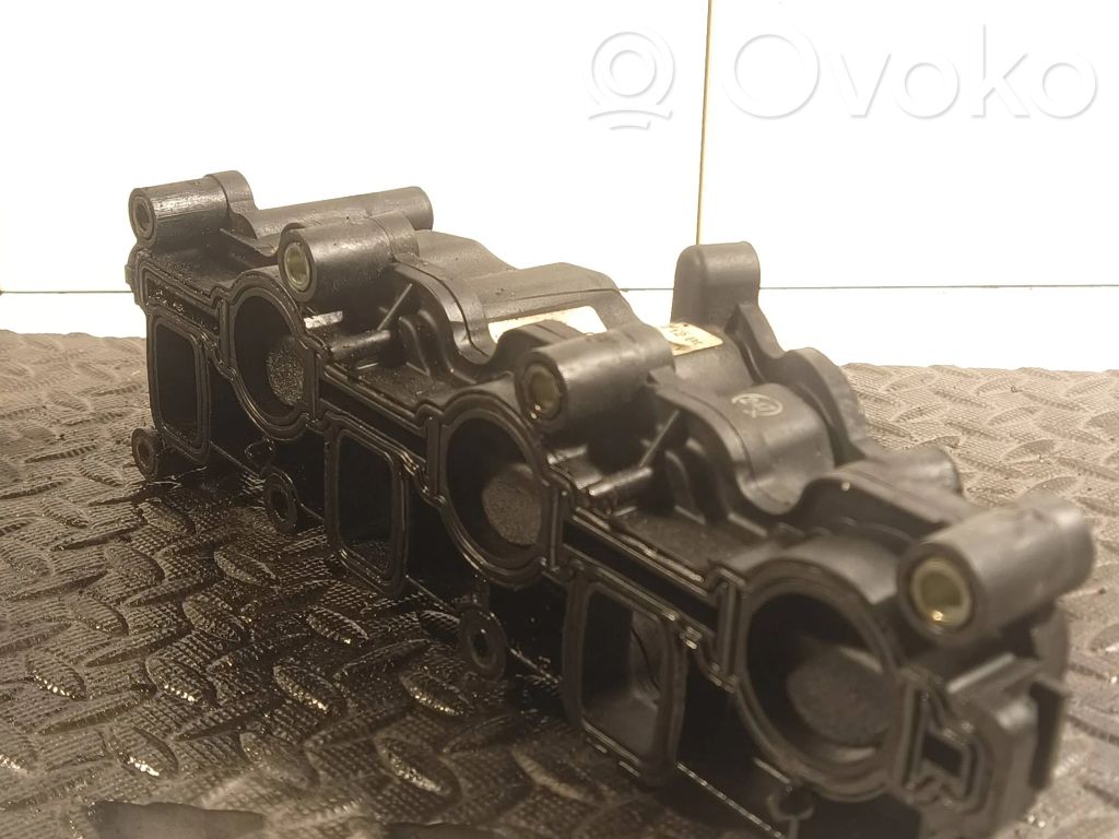 Audi Q7 4L Intake manifold 