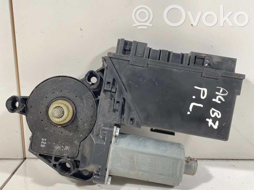 Audi A4 S4 B7 8E 8H Silnik regulatora szyby drzwi przednich 