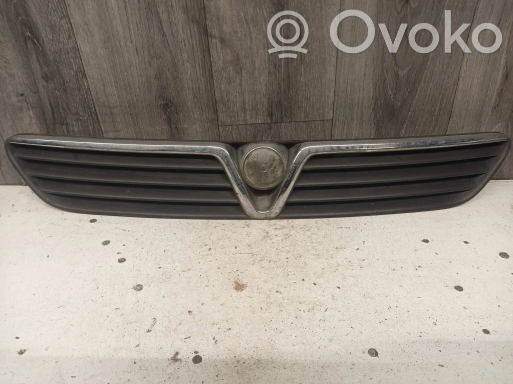 Opel Astra G Etusäleikkö 