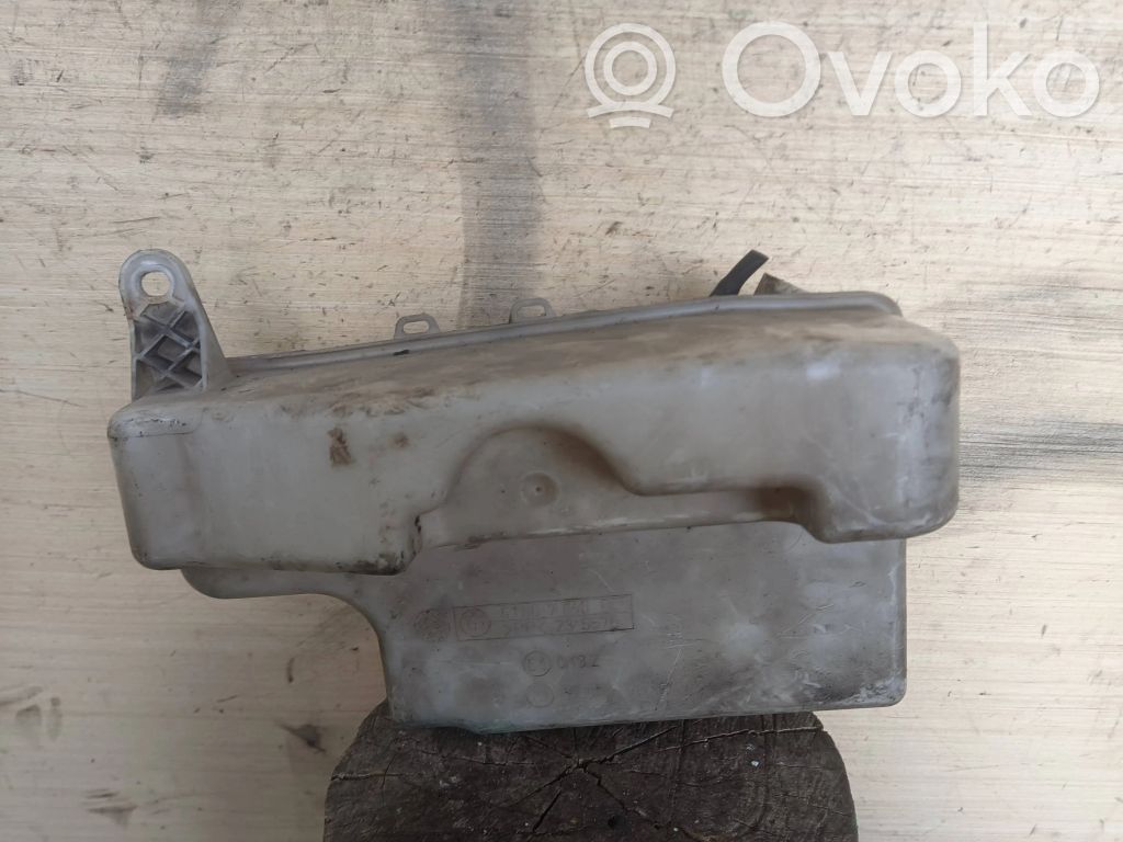 BMW 7 E65 E66 Wischwasserbehälter 