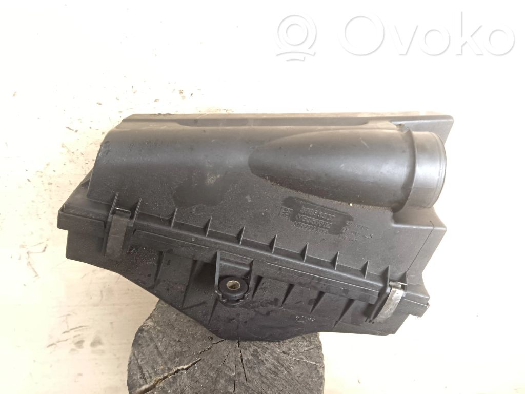 Volvo S40, V40 Air filter box 