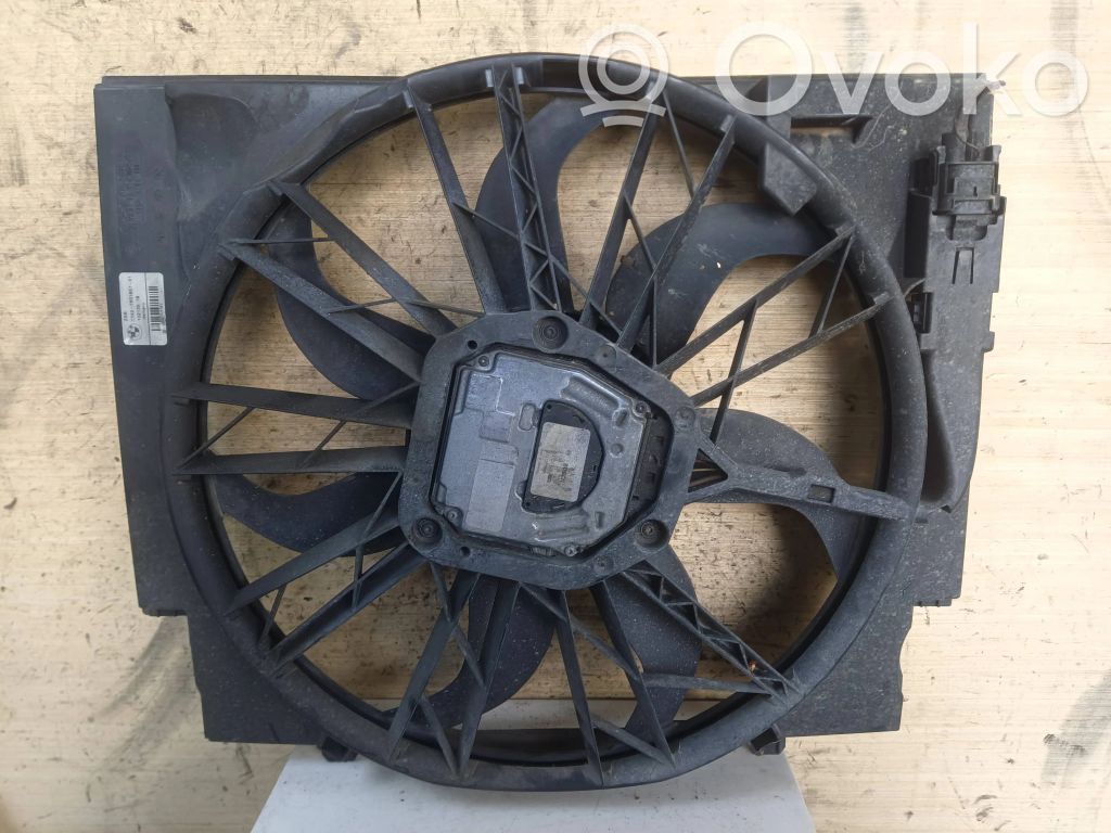 BMW 5 E60 E61 Elektrisks radiatoru ventilators 