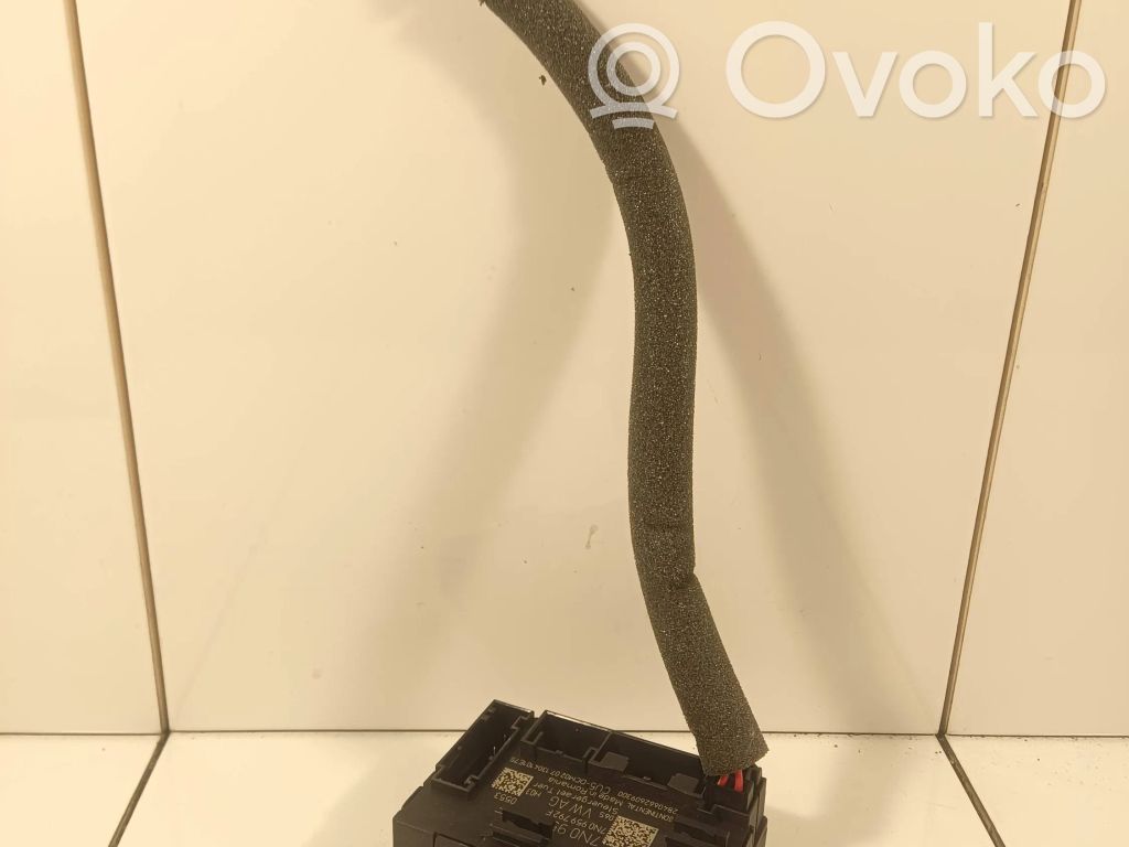 Skoda Yeti (5L) Door control unit/module 