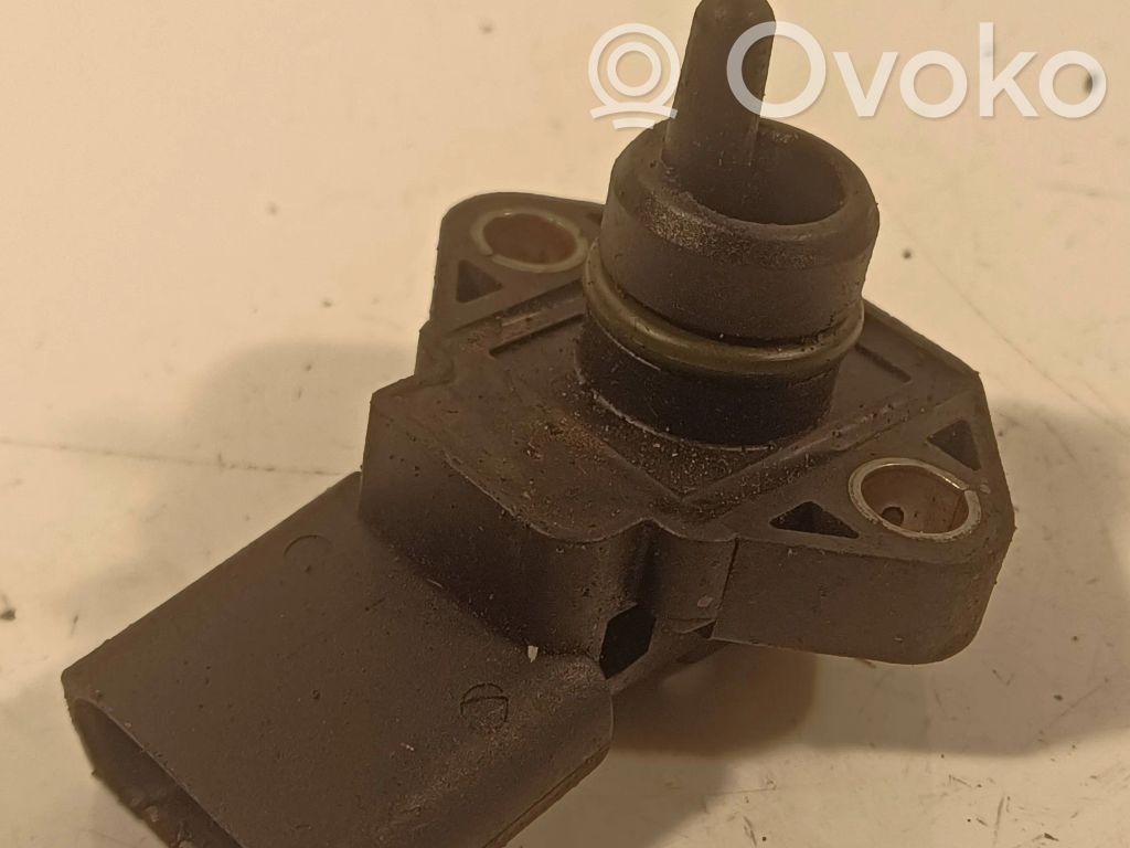 Volkswagen PASSAT B5 Czujnik ciśnienia powietrza 