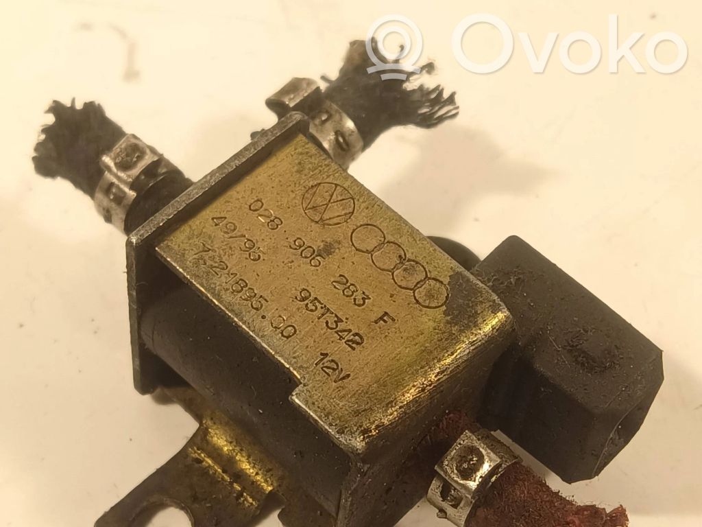 Volkswagen Golf IV Zawór podciśnienia / Elektrozawór turbiny 