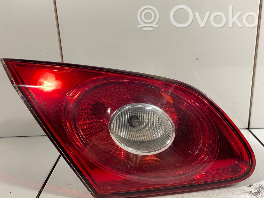 Volkswagen PASSAT CC Takaluukun takavalot 