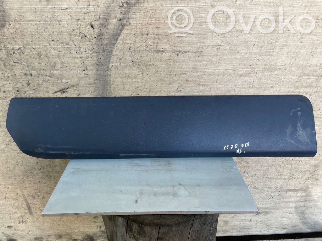 Volvo XC70 Listwa drzwi tylnych 