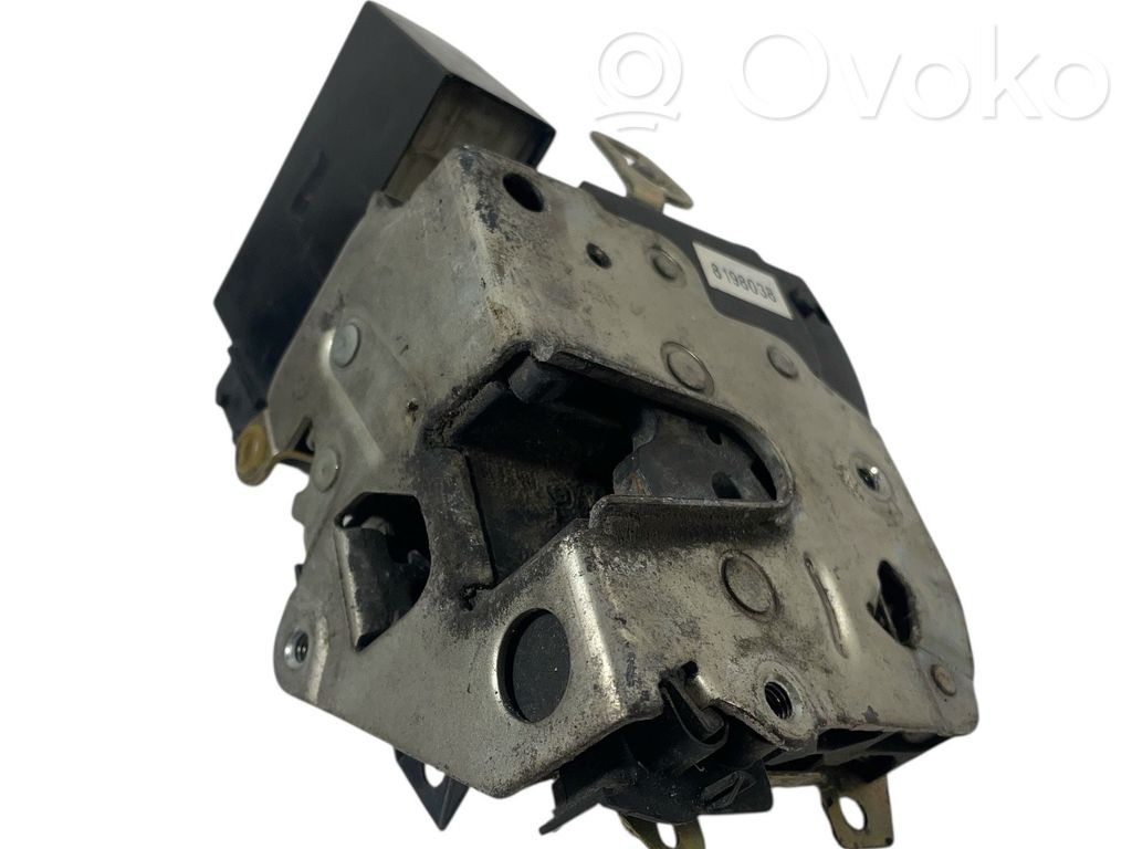 BMW 3 E36 Front door lock 