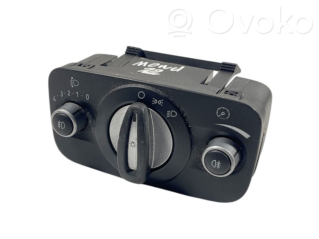 Ford Mondeo MK IV Light switch 