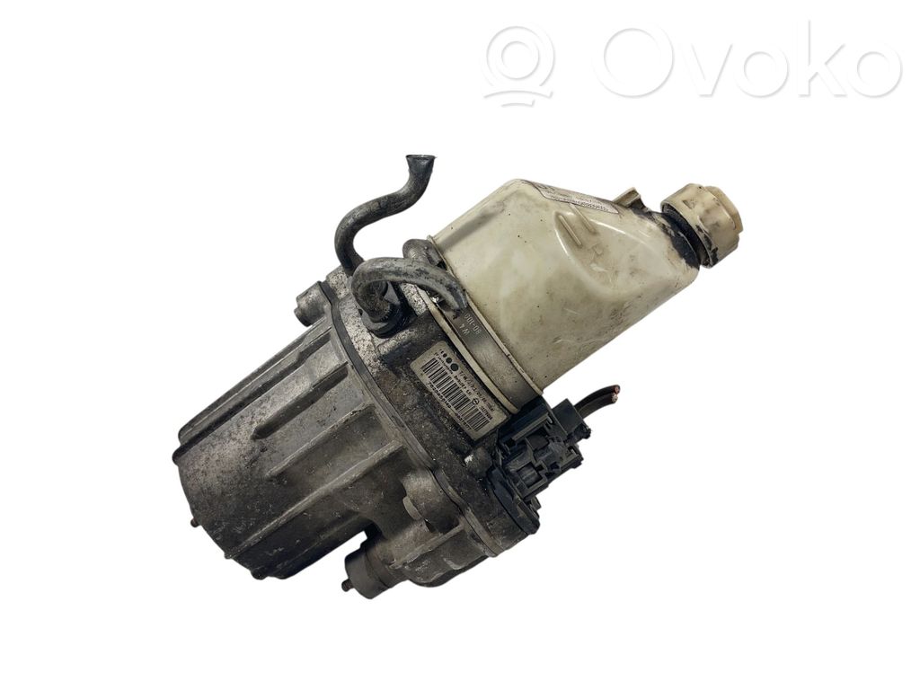 Opel Astra H Ohjaustehostimen pumppu 
