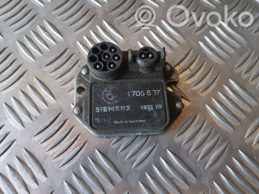 BMW 3 E30 Ignition amplifier control unit 