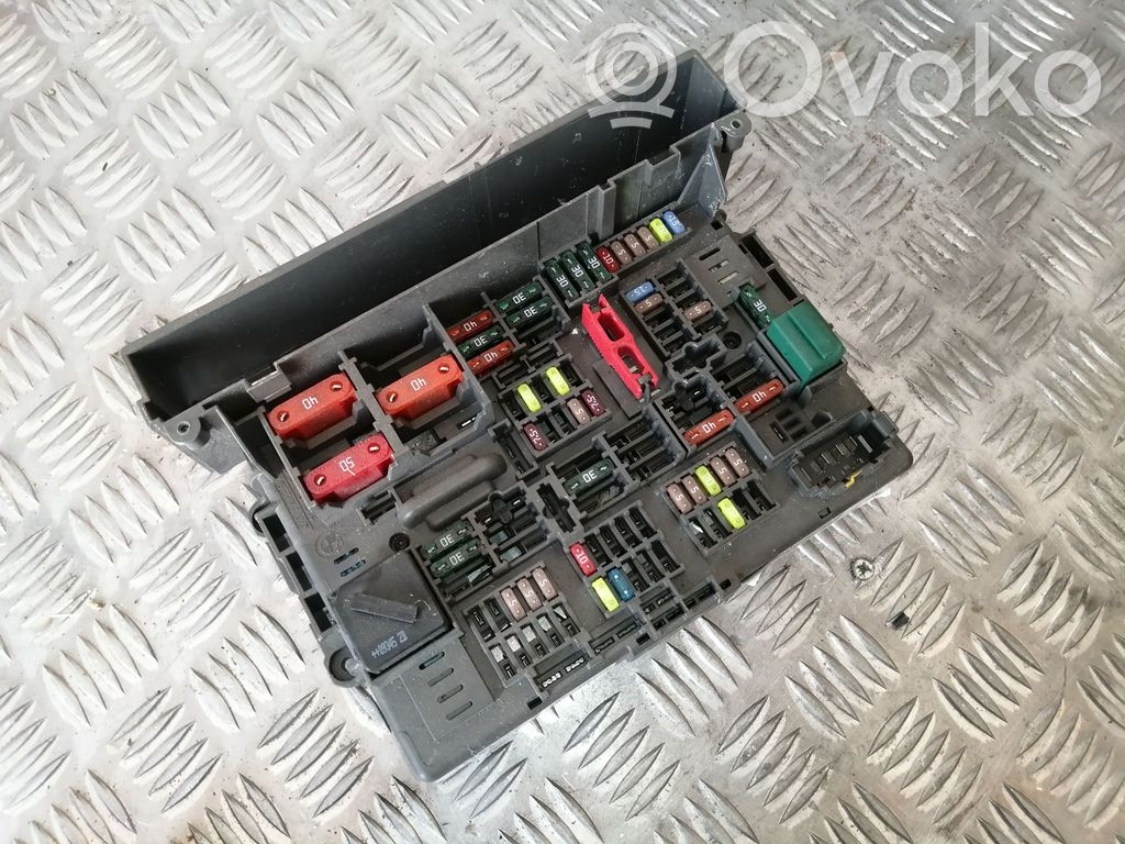 Drošinātāju bloks   9119446