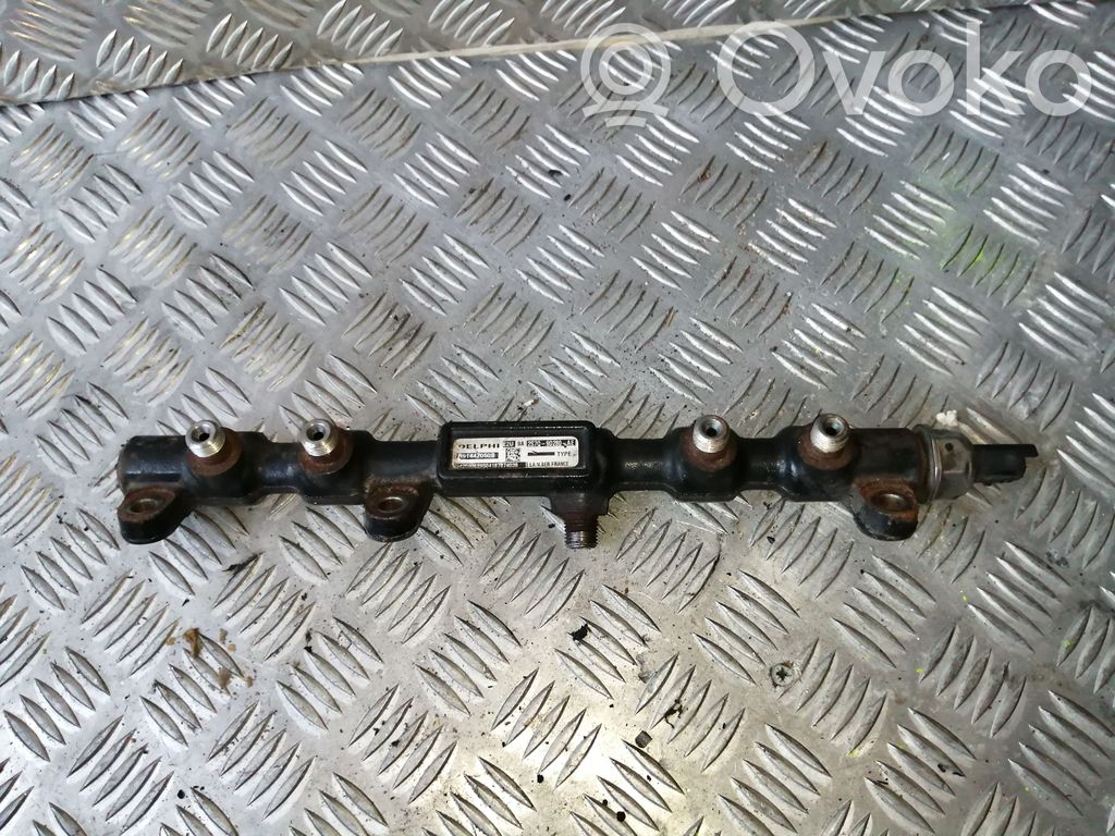 Ford Mondeo Mk III Fuel main line pipe 