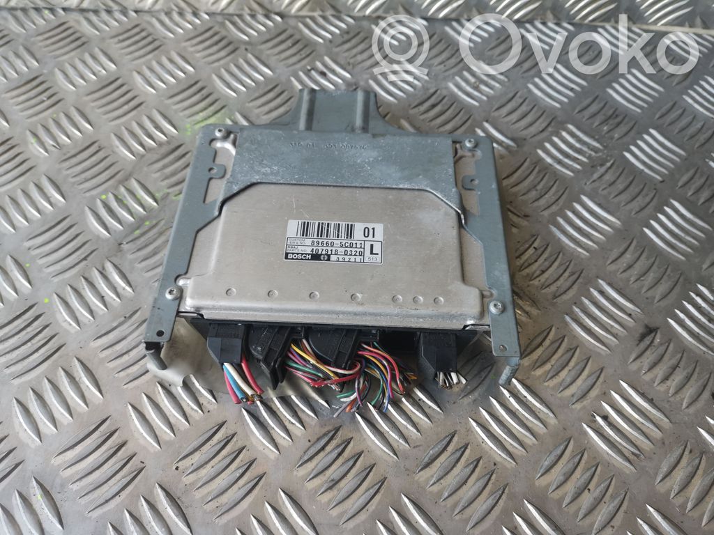 Toyota Yaris Engine control unit/module 