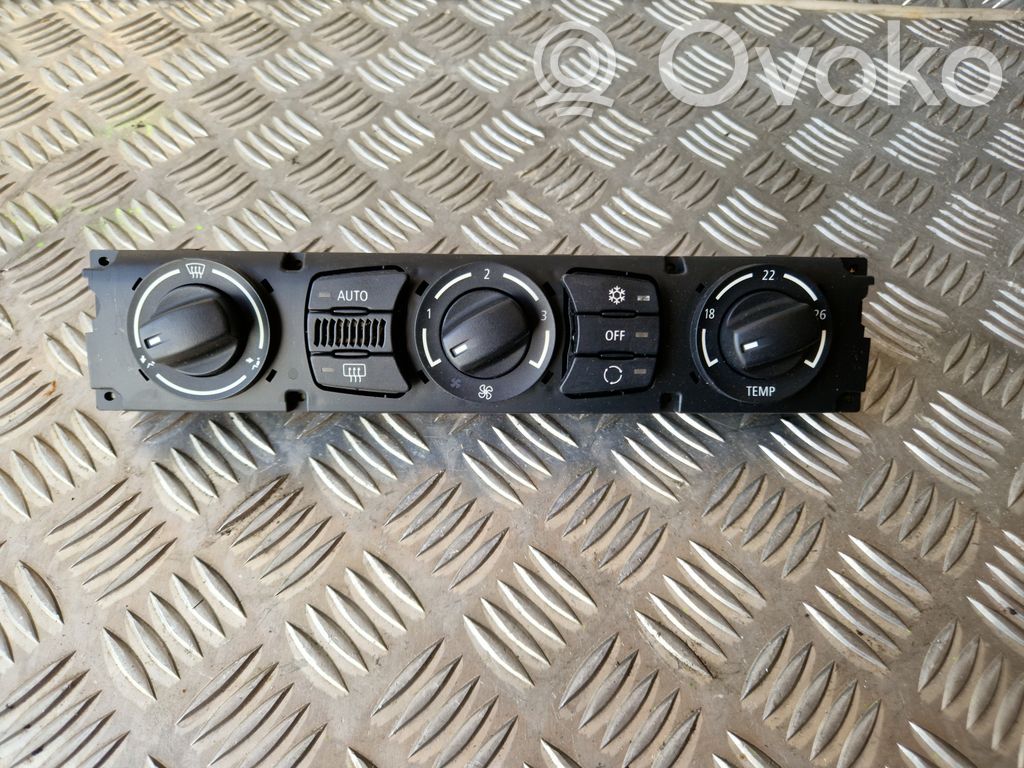BMW 5 E60 E61 Climate control unit 