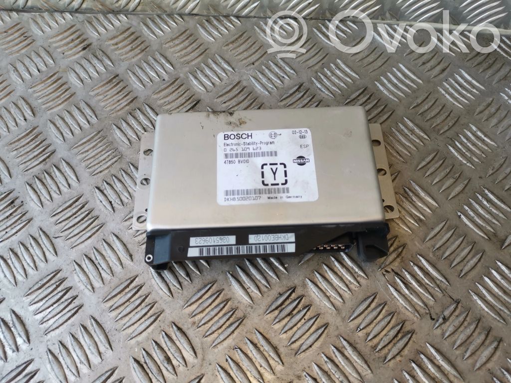 Nissan Primera ESP (stability system) control unit 