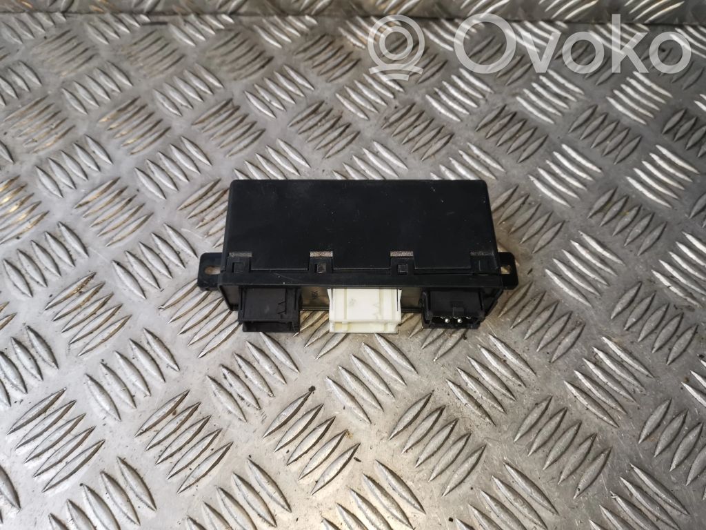 Unidad de control/módulo de la puerta   61358377601,8377601,613583776019
