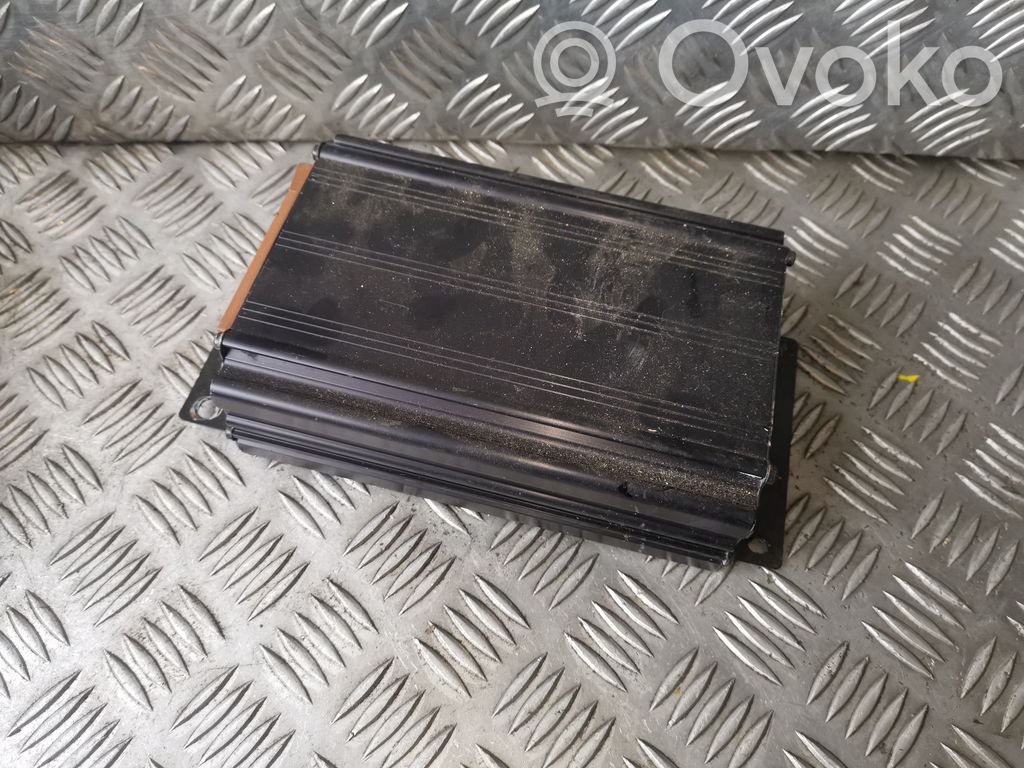 Audi A6 S6 C5 4B Sound amplifier 