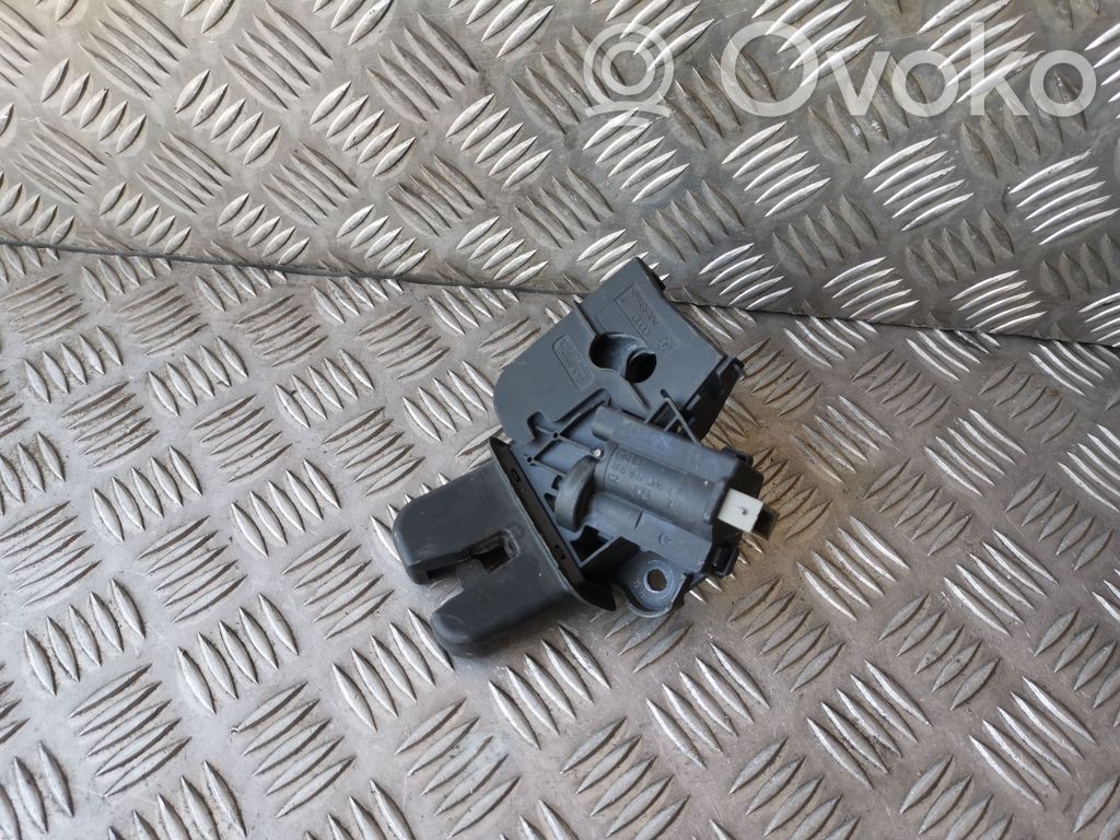 Tailgate/trunk/boot lock/catch/latch   4E0827645A,4F5827505C