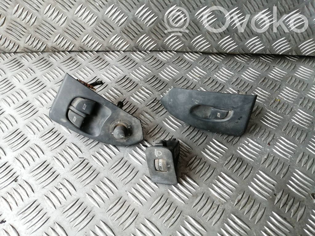 Fiat Ducato Electric window control switch 