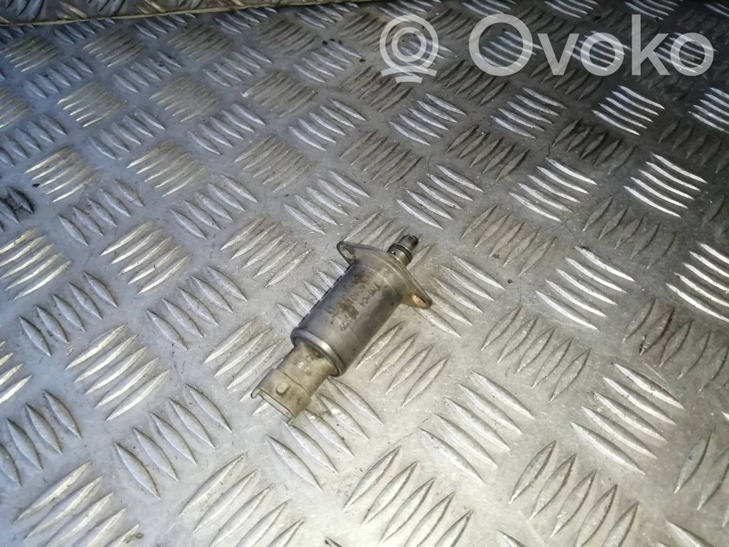 Opel Vectra C Regulador de presión del combustible 