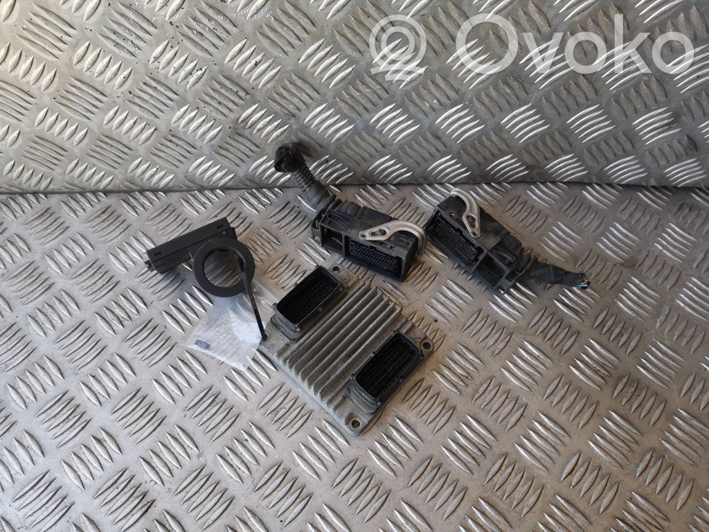 Opel Corsa C Engine ECU kit and lock set 