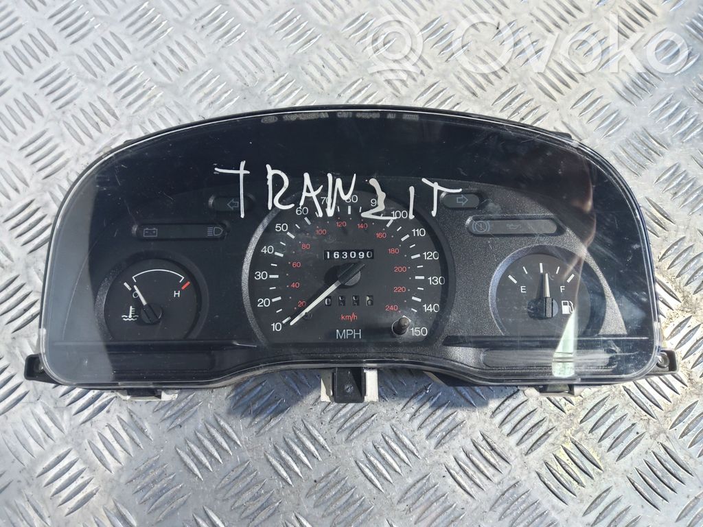 Speedometer (instrument cluster)