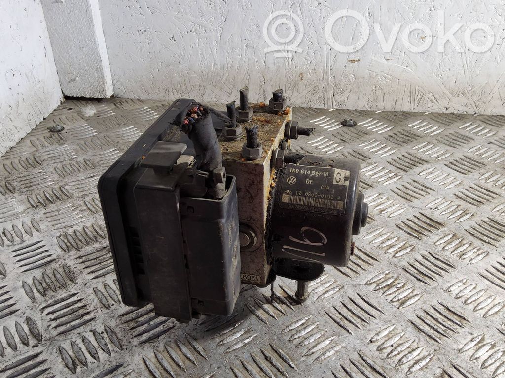 Volkswagen Golf V ABS Pump 