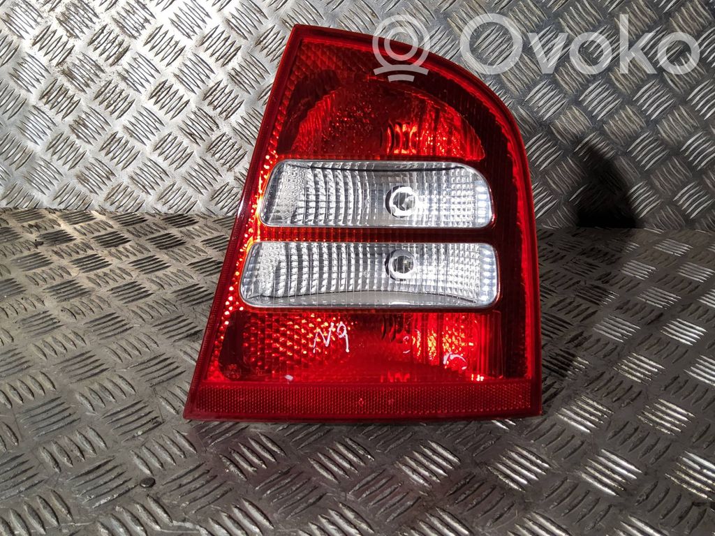 Skoda Octavia Mk1 (1U) Lampa tylna 