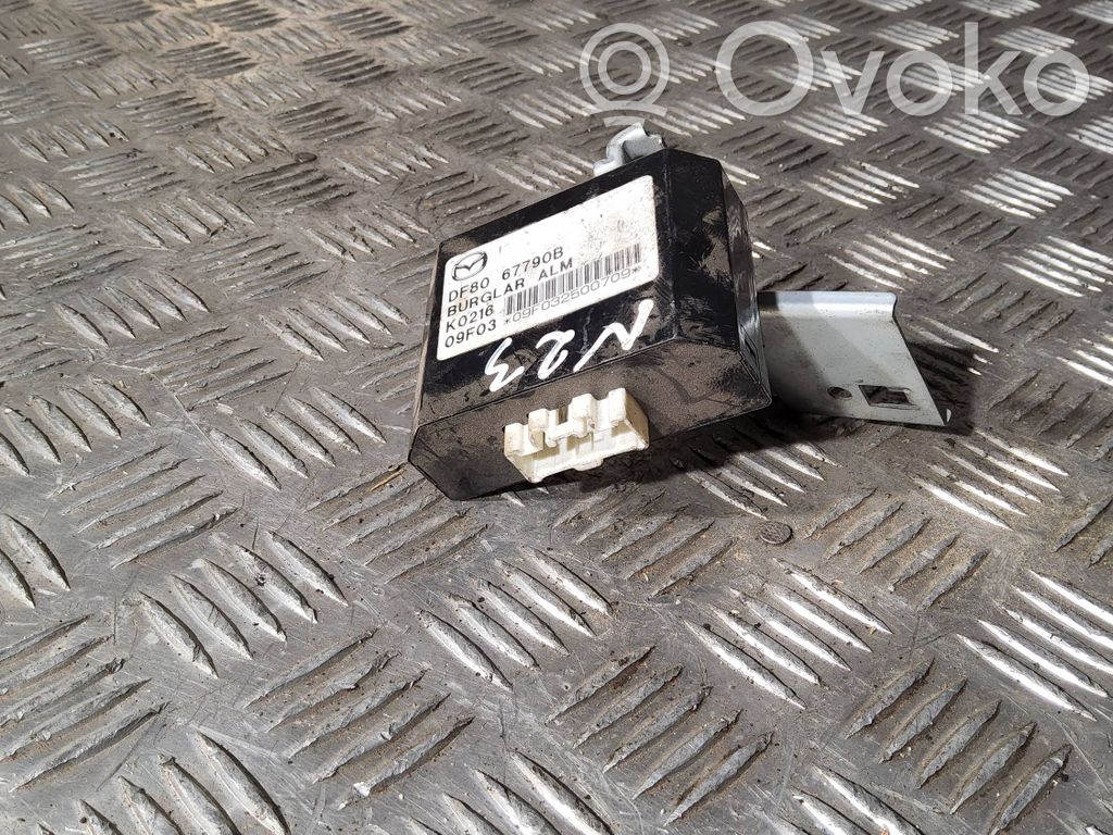 Mazda 2 Alarm control unit/module 