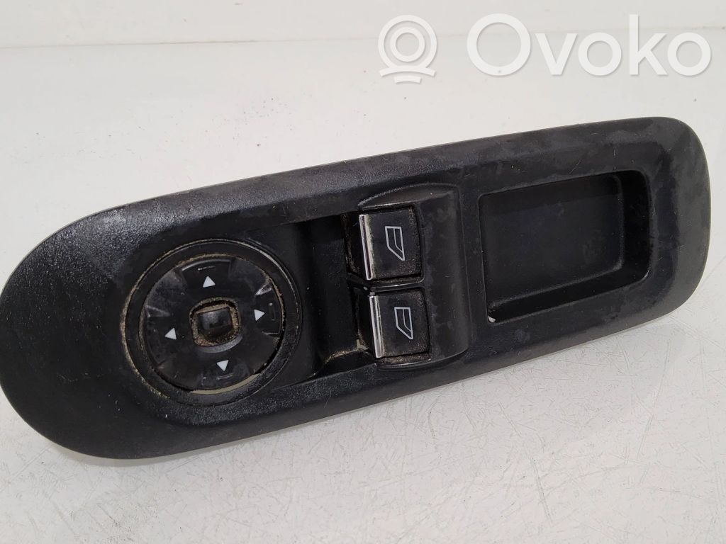 Ford Mondeo MK IV Electric window control switch 