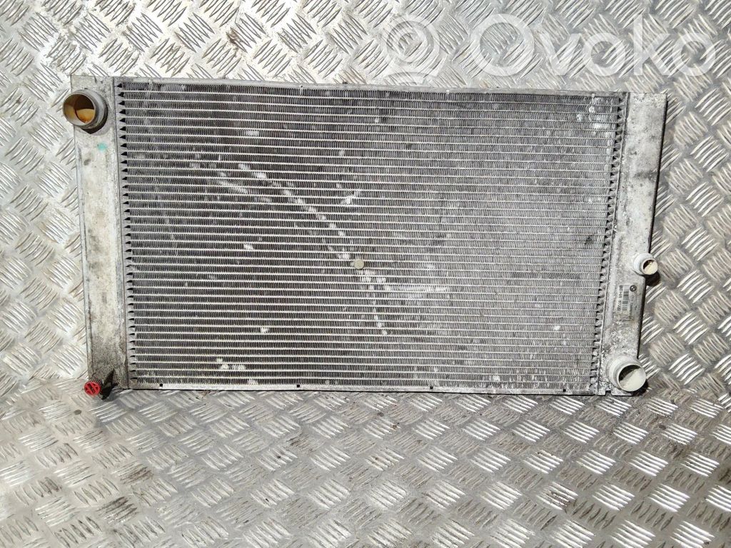 BMW 7 E65 E66 Dzesēšanas šķidruma radiators 