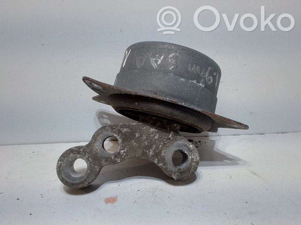 Saab 9-3 Ver2 Engine mount bracket 