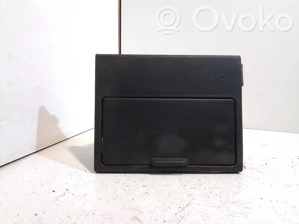 Cup holder back   CC5164441