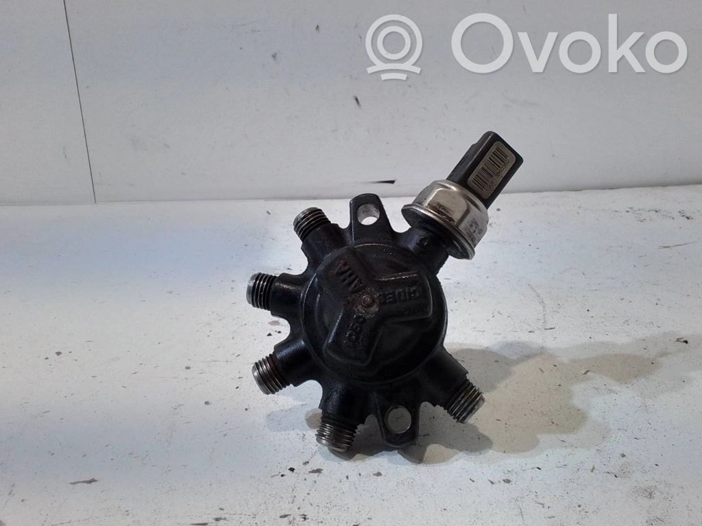 Ford S-MAX Fuel main line pipe 