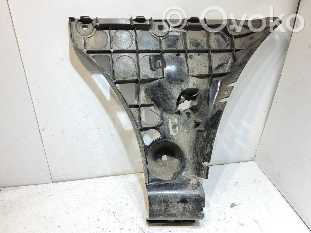 BMW 5 E60 E61 Galinis laikiklis bamperio 