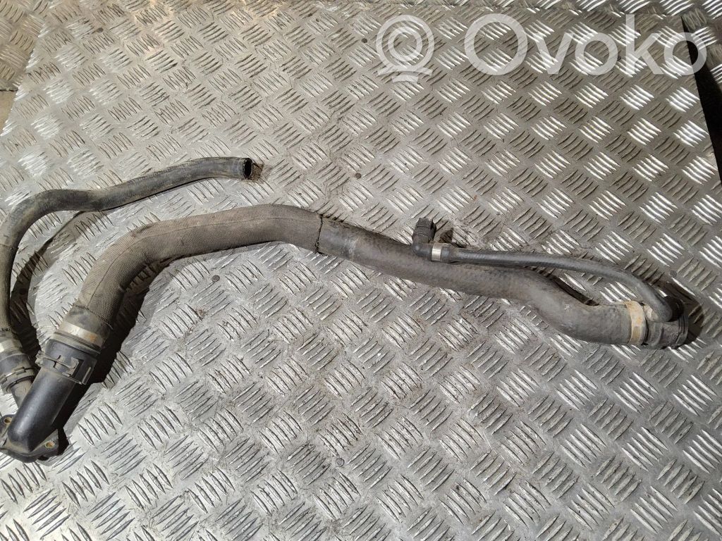 BMW 3 E90 E91 Engine coolant pipe/hose 