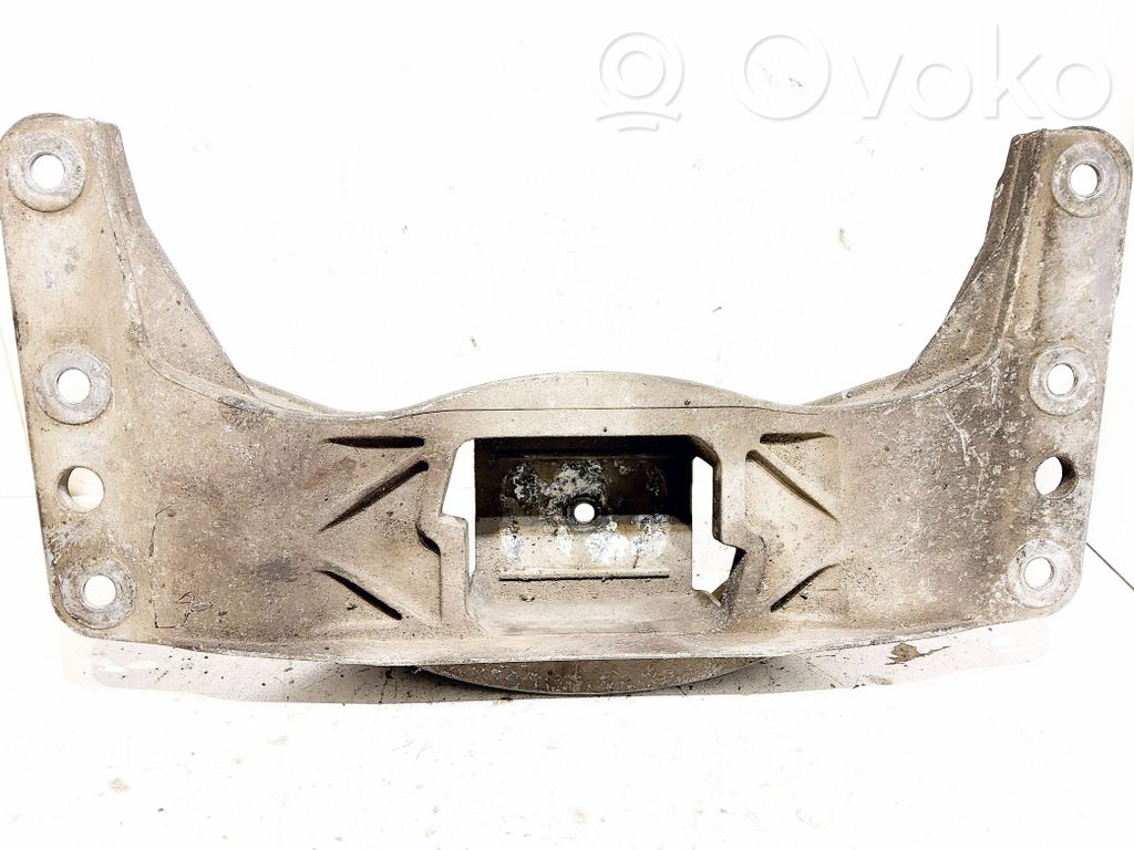 BMW 5 E60 E61 Gearbox mounting bracket 