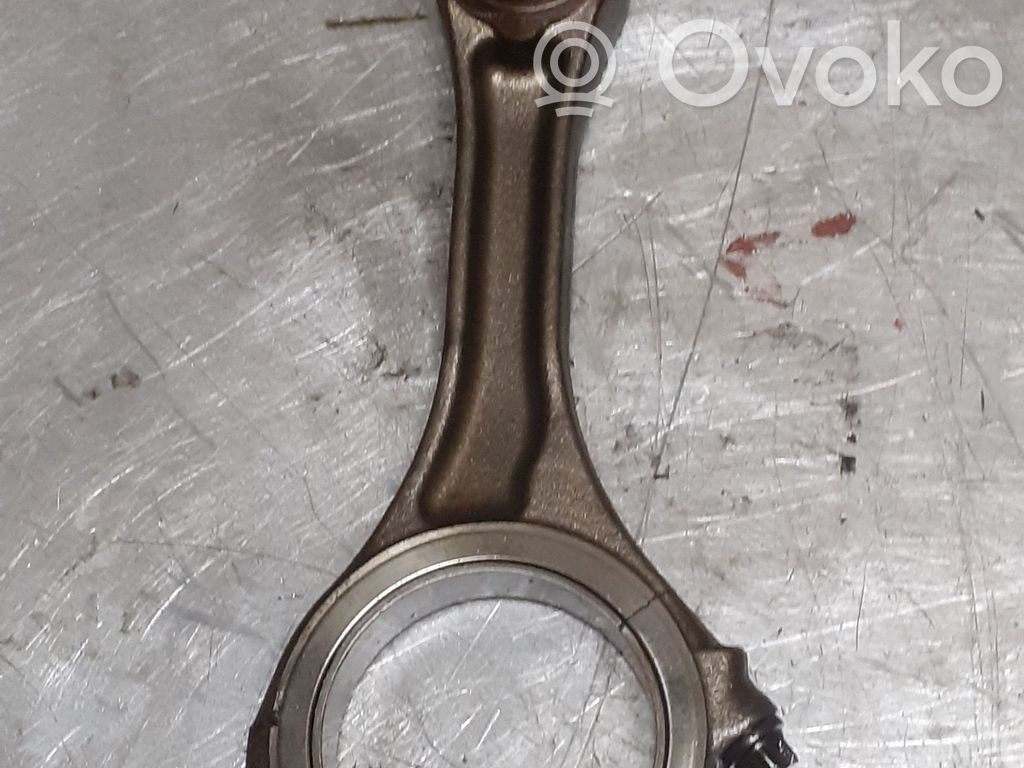 Audi A5 8T 8F Connecting rod/conrod 