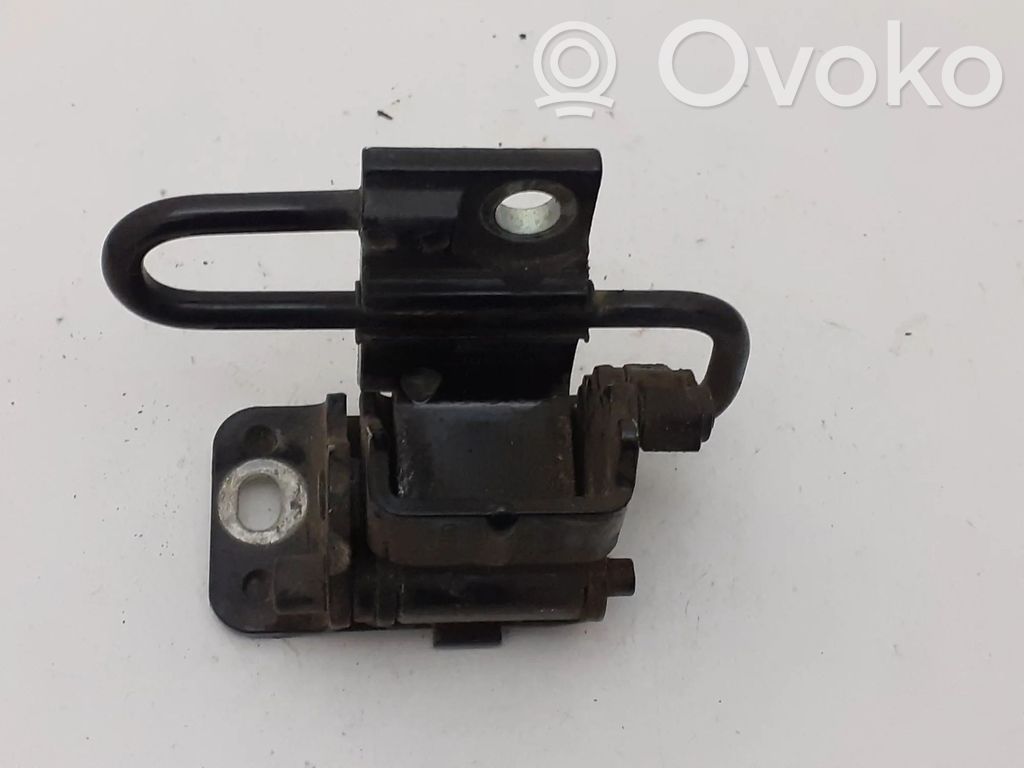 Audi A6 S6 C6 4F Front door upper hinge 
