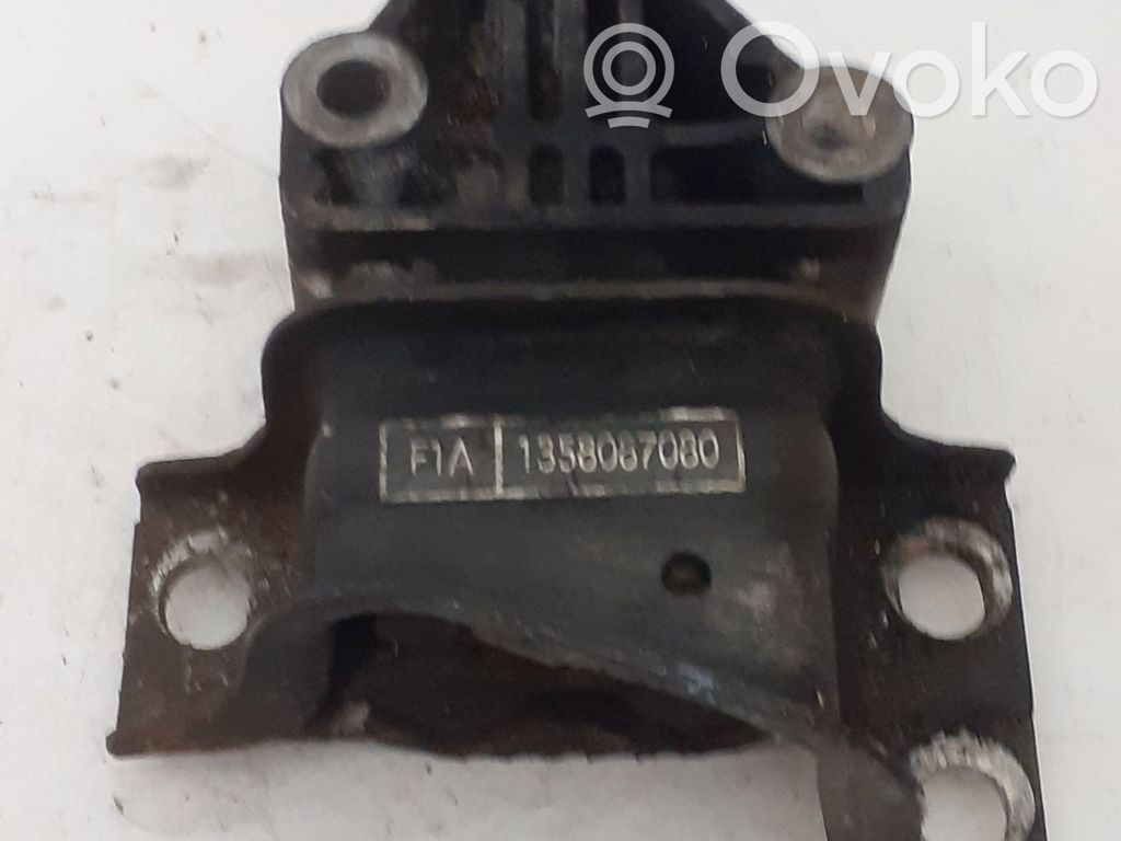 Fiat Ducato Engine mount bracket 