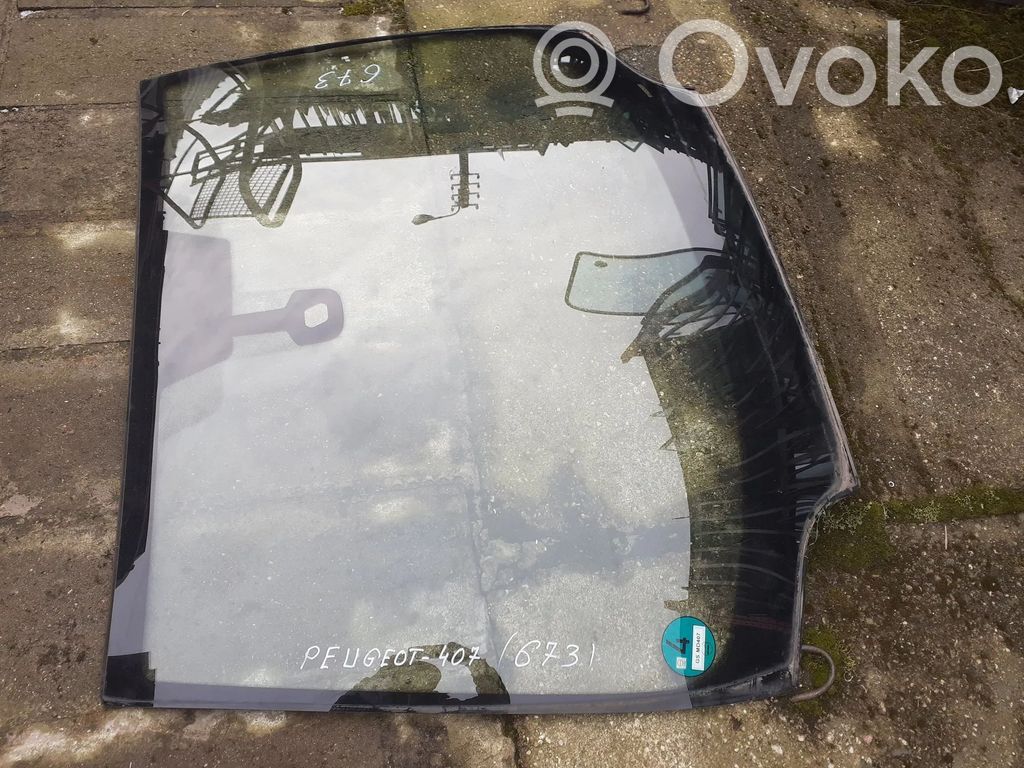 Peugeot 407 Front windscreen/windshield window 